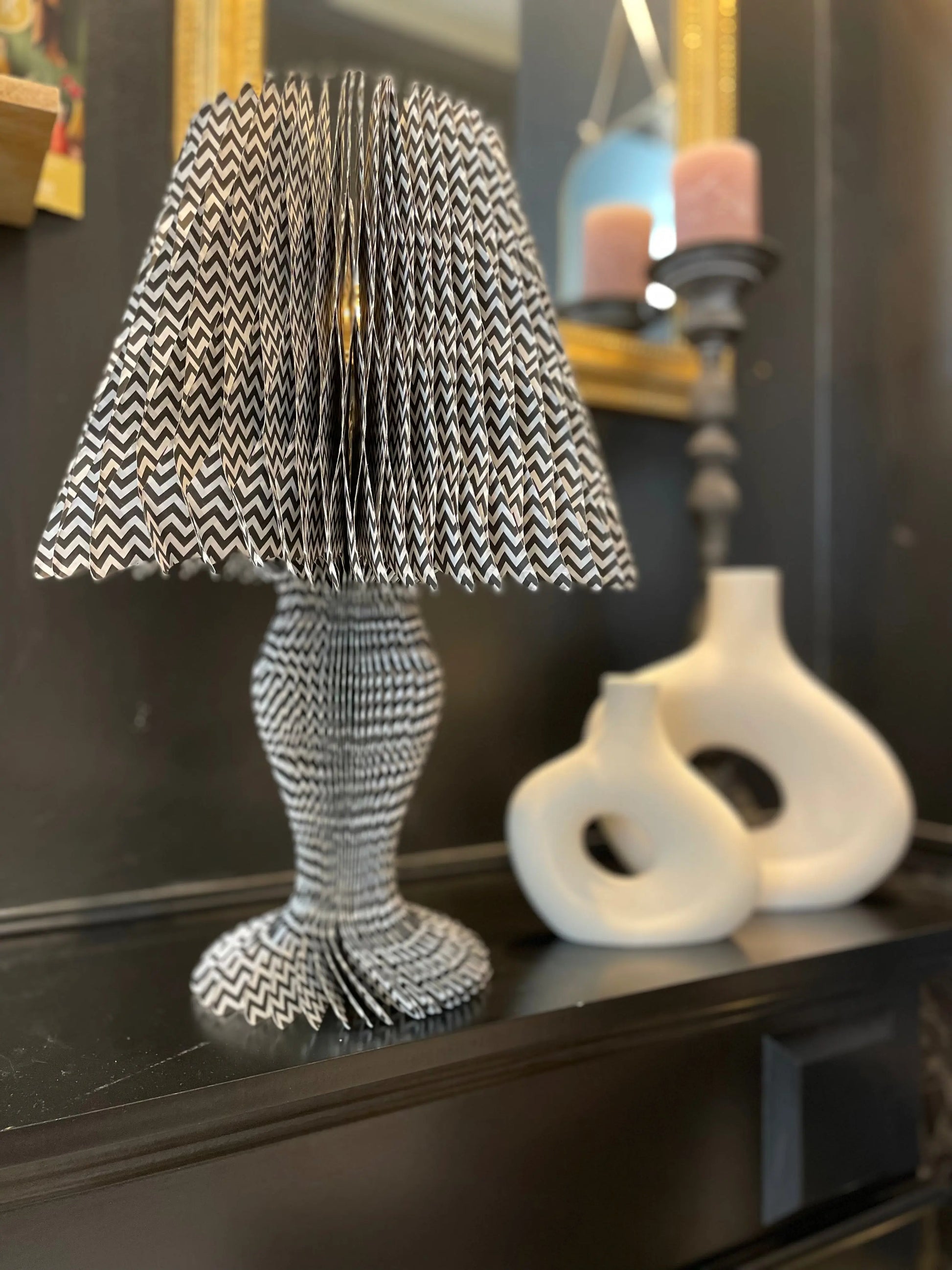 Lampe décorative en papier - La Maison de Tadig