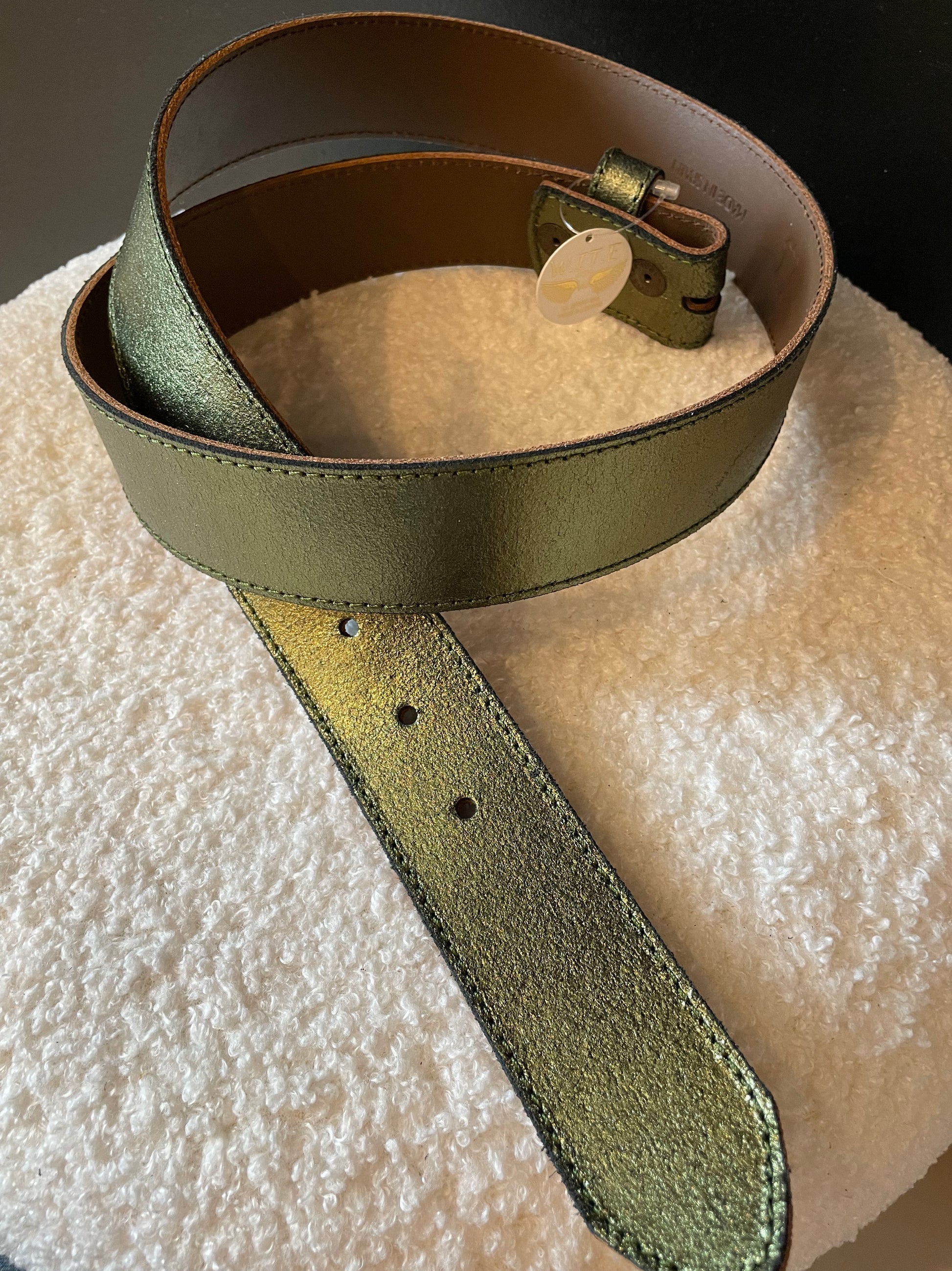 Ceinture cuir vert métallisé  La Maison de Tadig